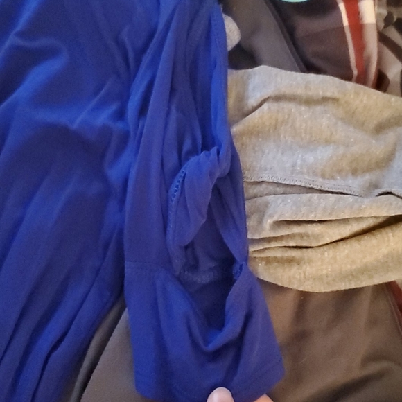 MTS Royal Blue long top with shoulder cut outs - Picture 4 of 7